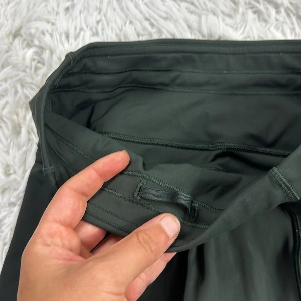 Lululemon Final Lap Crop *23